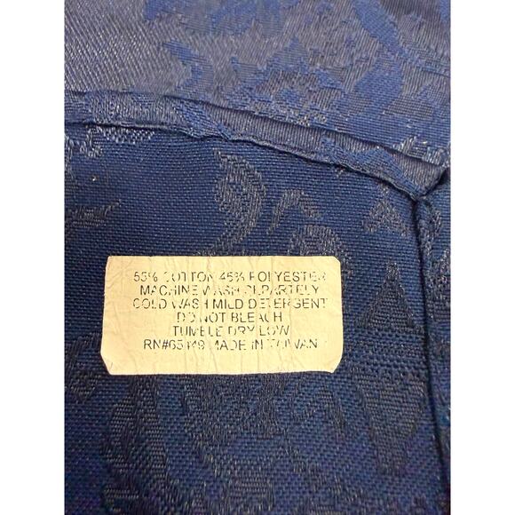 Vintage Grandmillennial Cottagecore Blue Floral Dinner Napkins Set of 2 Taiwan - Picture 2 of 5